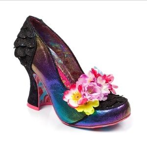 NWT Size 6.5 Irregular Choice Desire Black Floral Heels